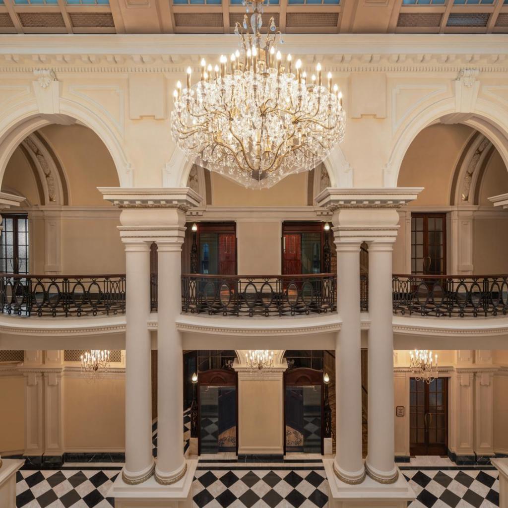 Waldorf Astoria Shanghai on the Bund — 