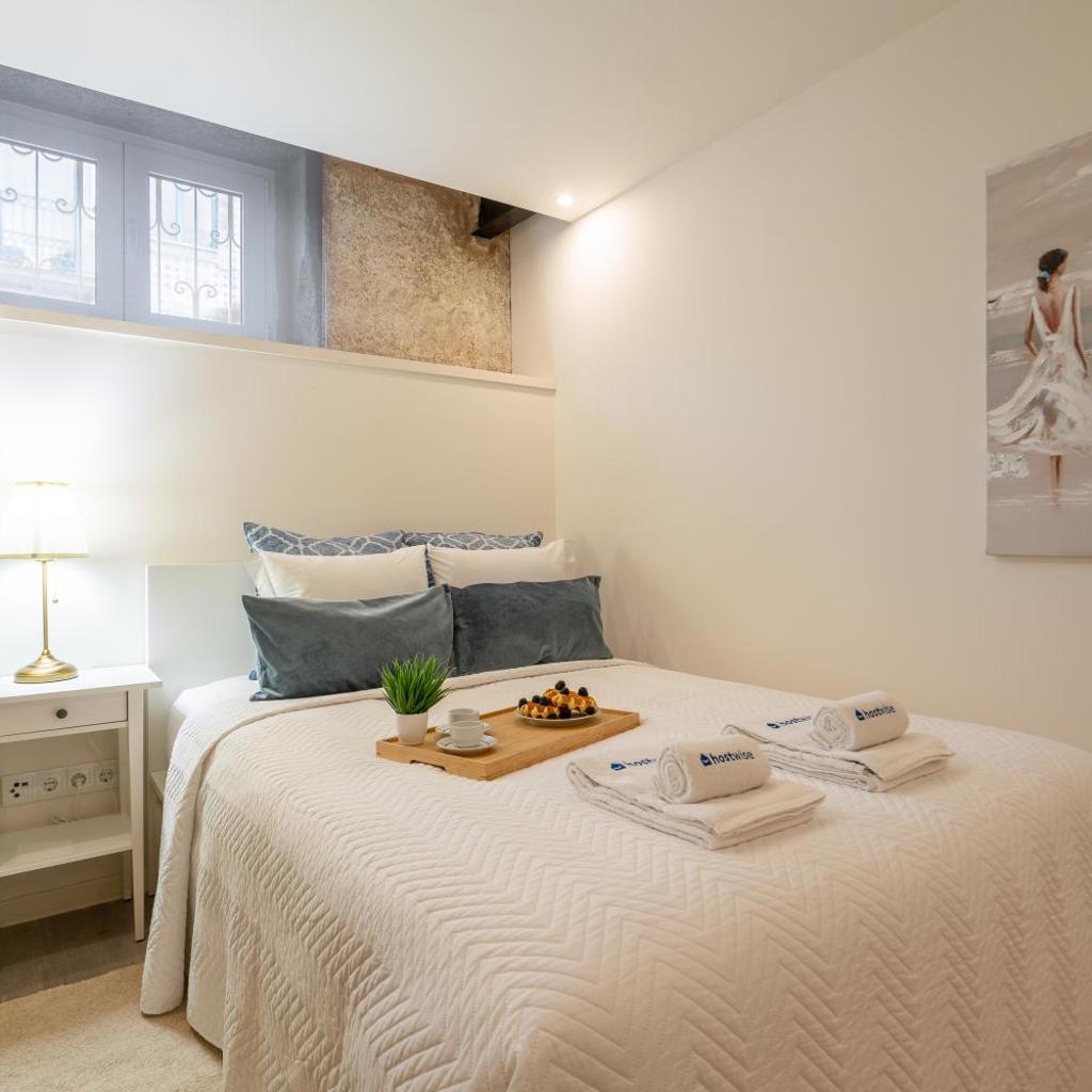 Photograph of Host Wise - Modern Comfy Flat
