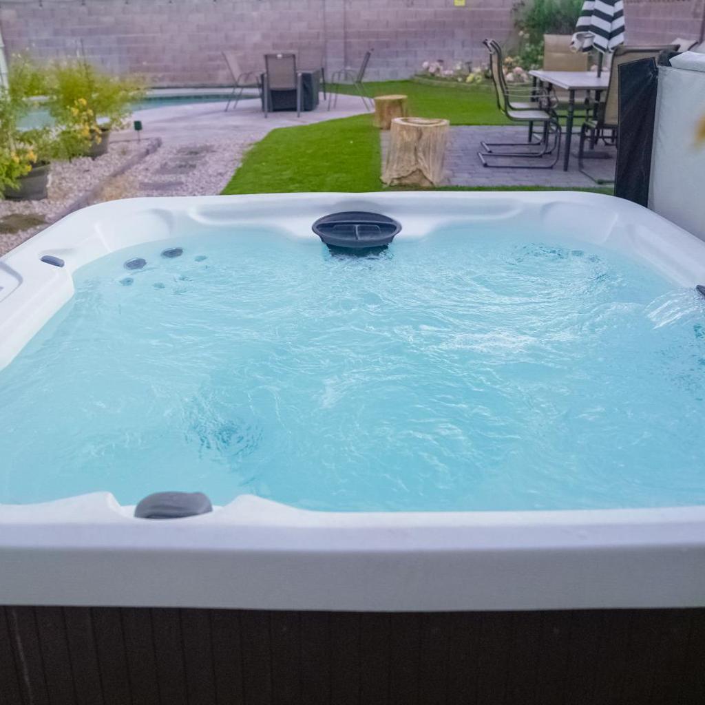 Photograph of Furnished Vegas Home w Pool Central Location