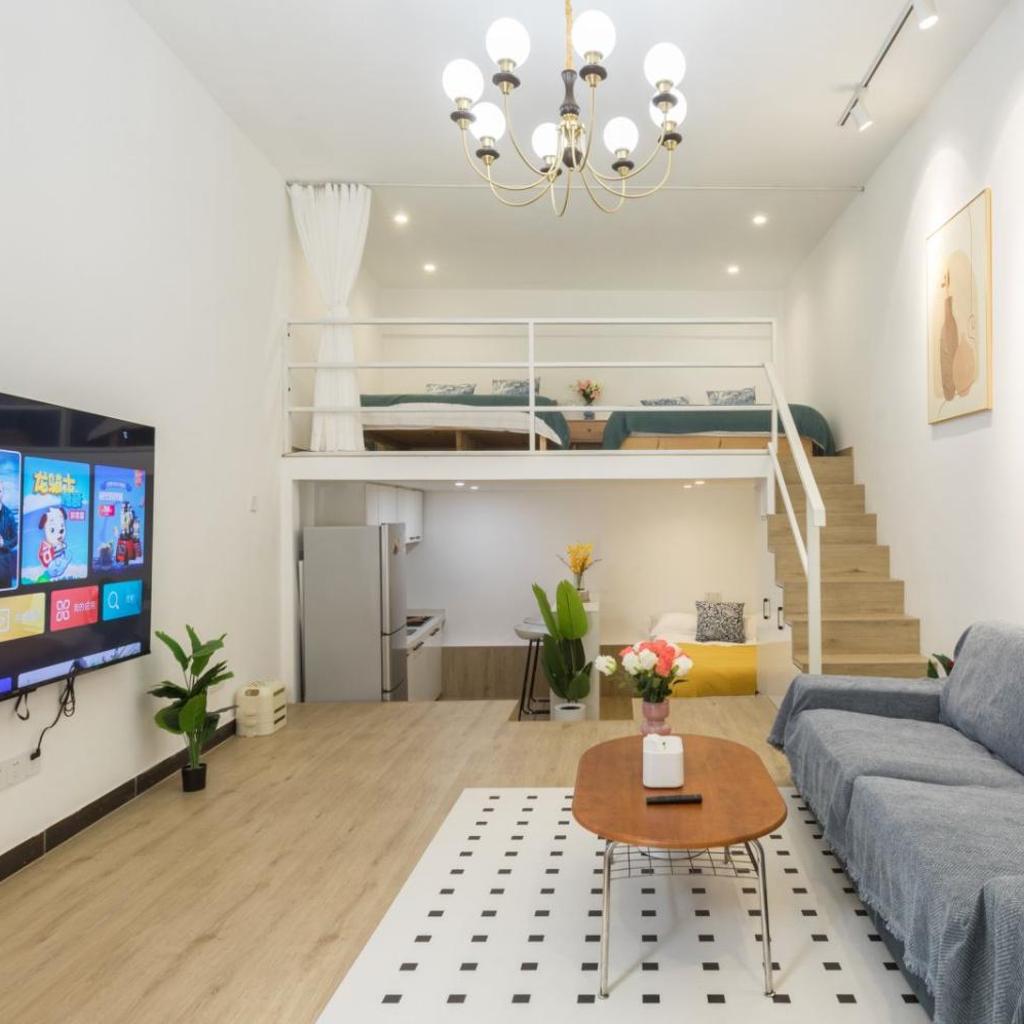 Tonight Homestay West Nanjing Road Shanghai — 