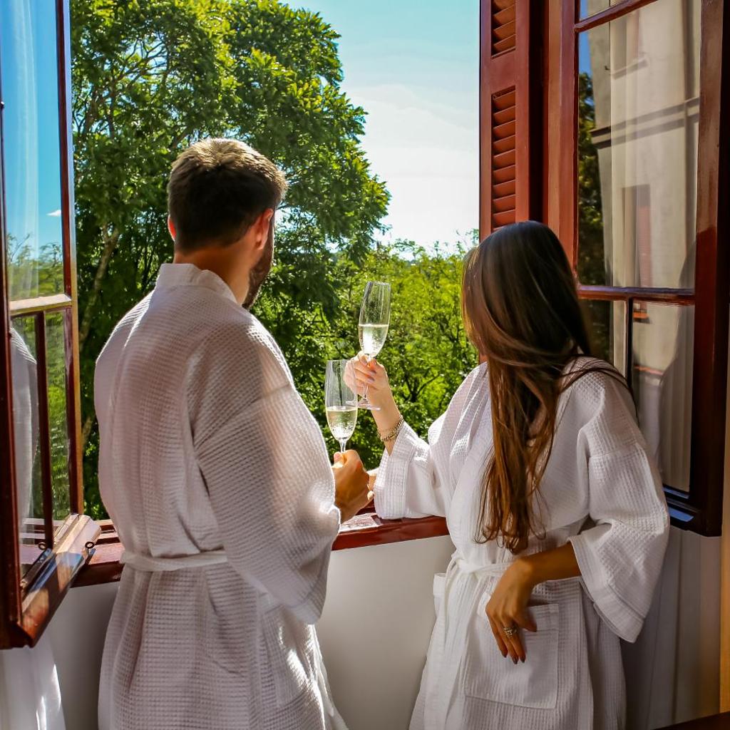 Mosteiro Hotel de Charme próximo ao Vale dos Vinhedos — foto 9