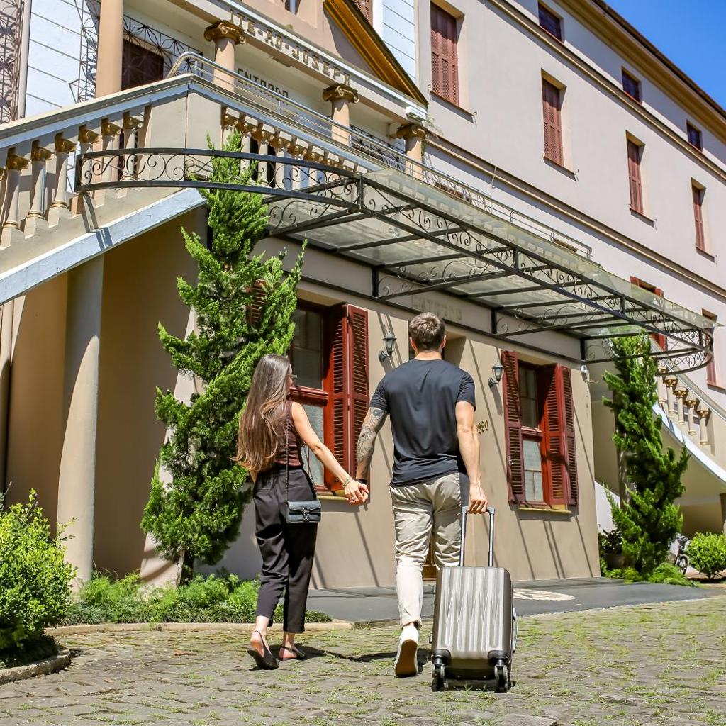 Mosteiro Hotel de Charme próximo ao Vale dos Vinhedos — foto 3