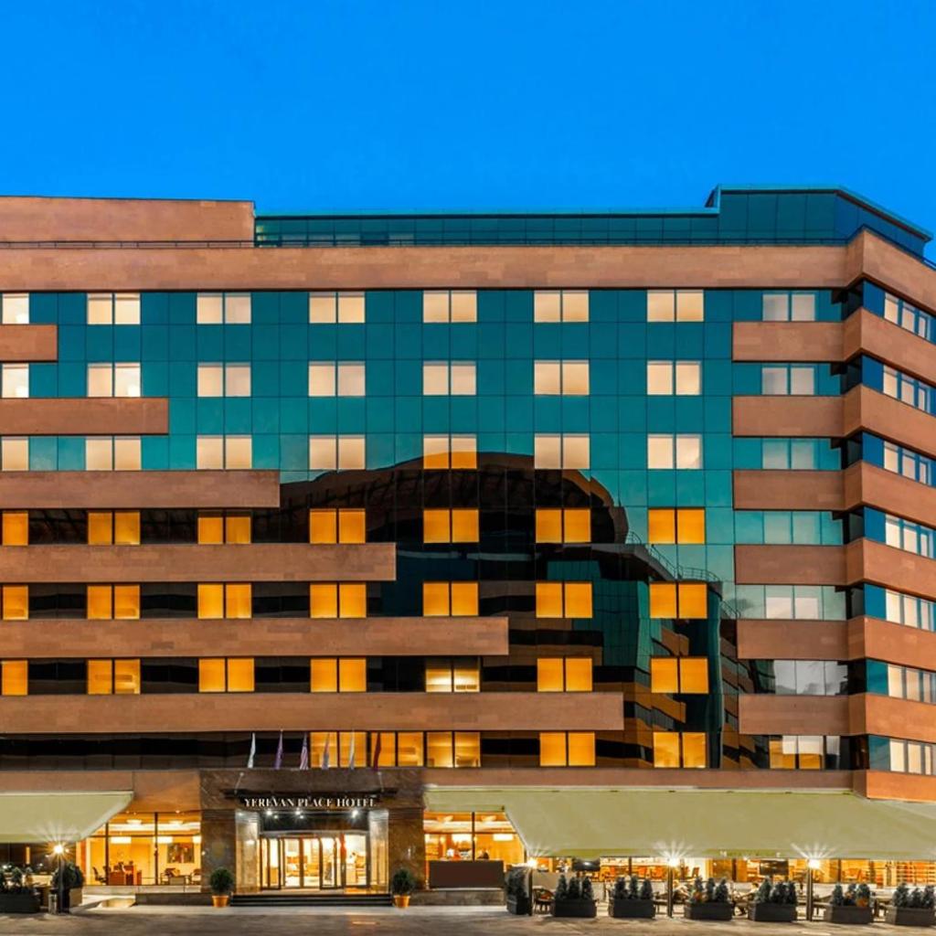 Yerevan Place Hotel — 