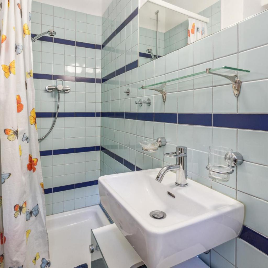 Image 8 - Apartment Egner- Apt-Caretta by Interhome
