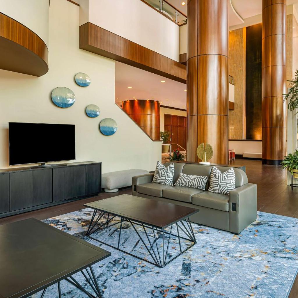 Photograph of Embassy Suites Houston - Downtown