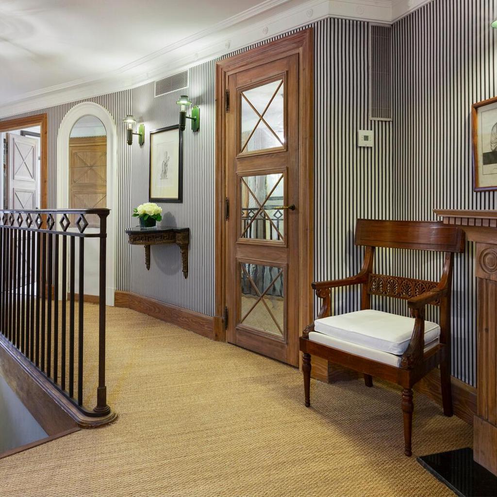 Photograph of Le Dokhan's Paris Arc de Triomphe, a Tribute Portfolio Hotel