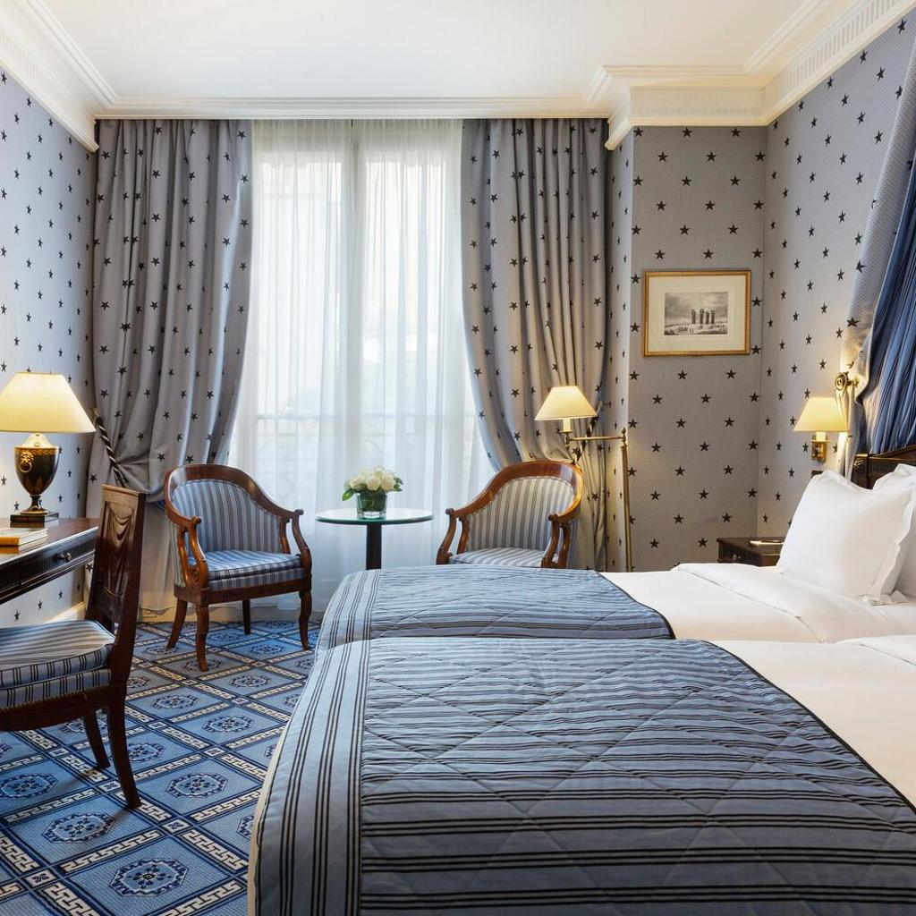 Photograph of Le Dokhan's Paris Arc de Triomphe, a Tribute Portfolio Hotel