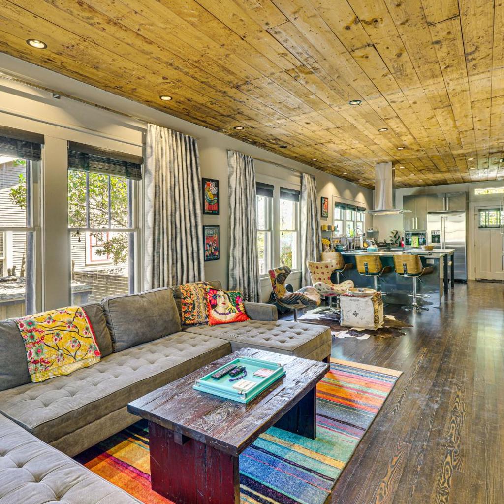 Photograph of Walk to SoCo: Home w/ Decks & City Views in Austin