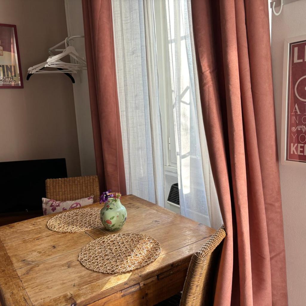 Photograph of LOVELYLOFT, via Meda