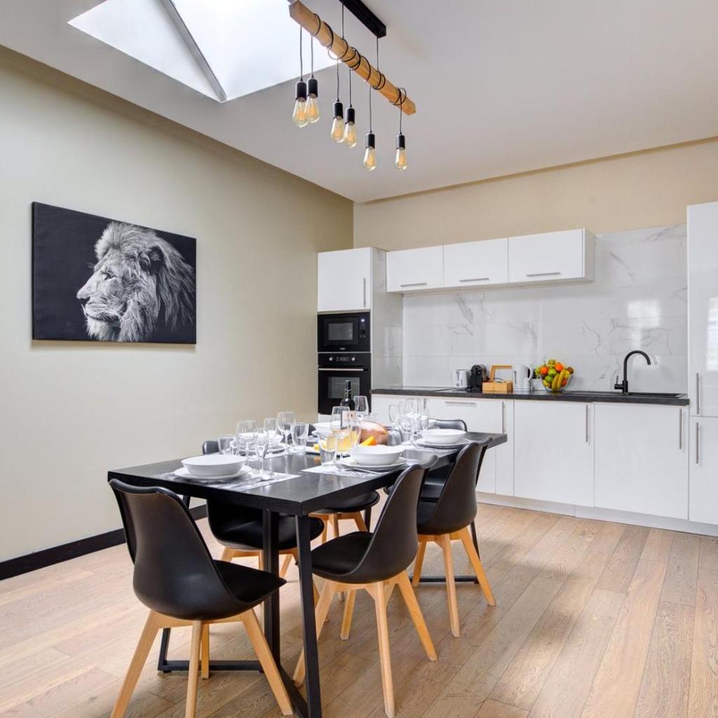 Photograph of Bluestay 60 - Superbe appartement à Paris