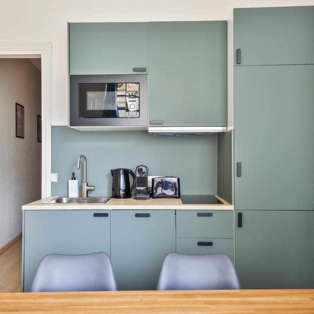 Photograph of Élégant Appartement à Paris 16e