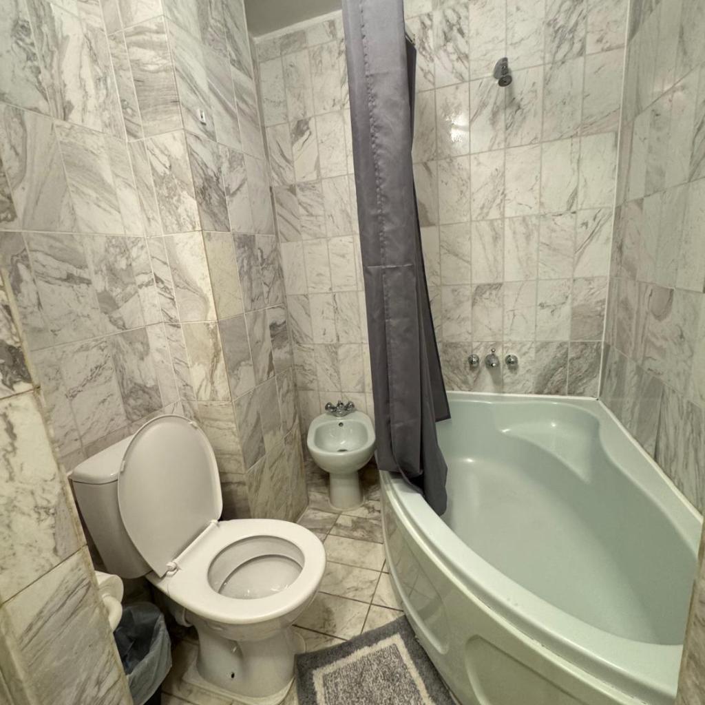 Photograph of Charming and affordable flat for 4 people 7 min walking from OXFORD STREET - with breakfast