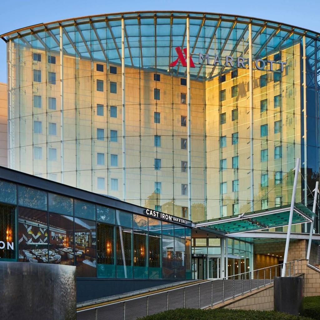 Photograph of London Marriott Hotel Kensington
