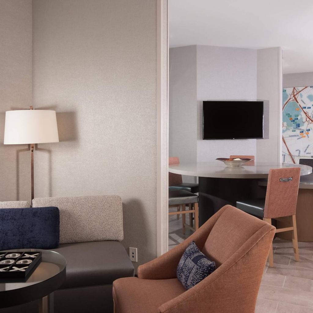 Photograph of TownePlace Suites by Marriott Charleston Airport/Convention Center