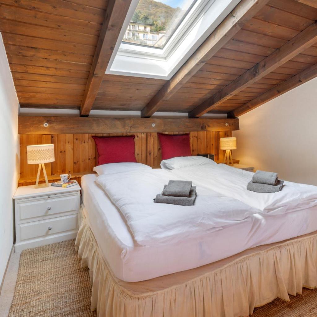 Image 3 - Apartment Brissago Blue by Interhome