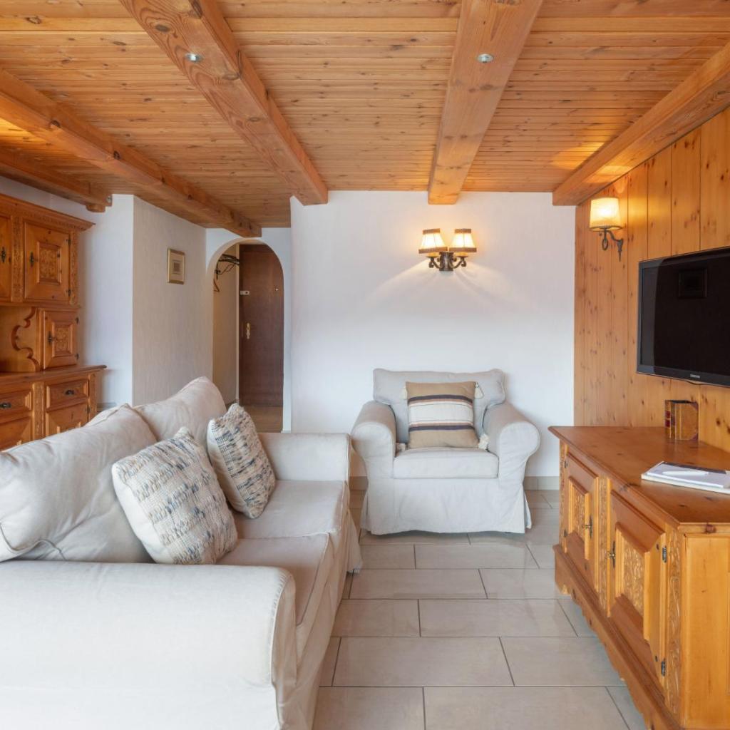 Image 5 - Apartment Brissago Blue by Interhome