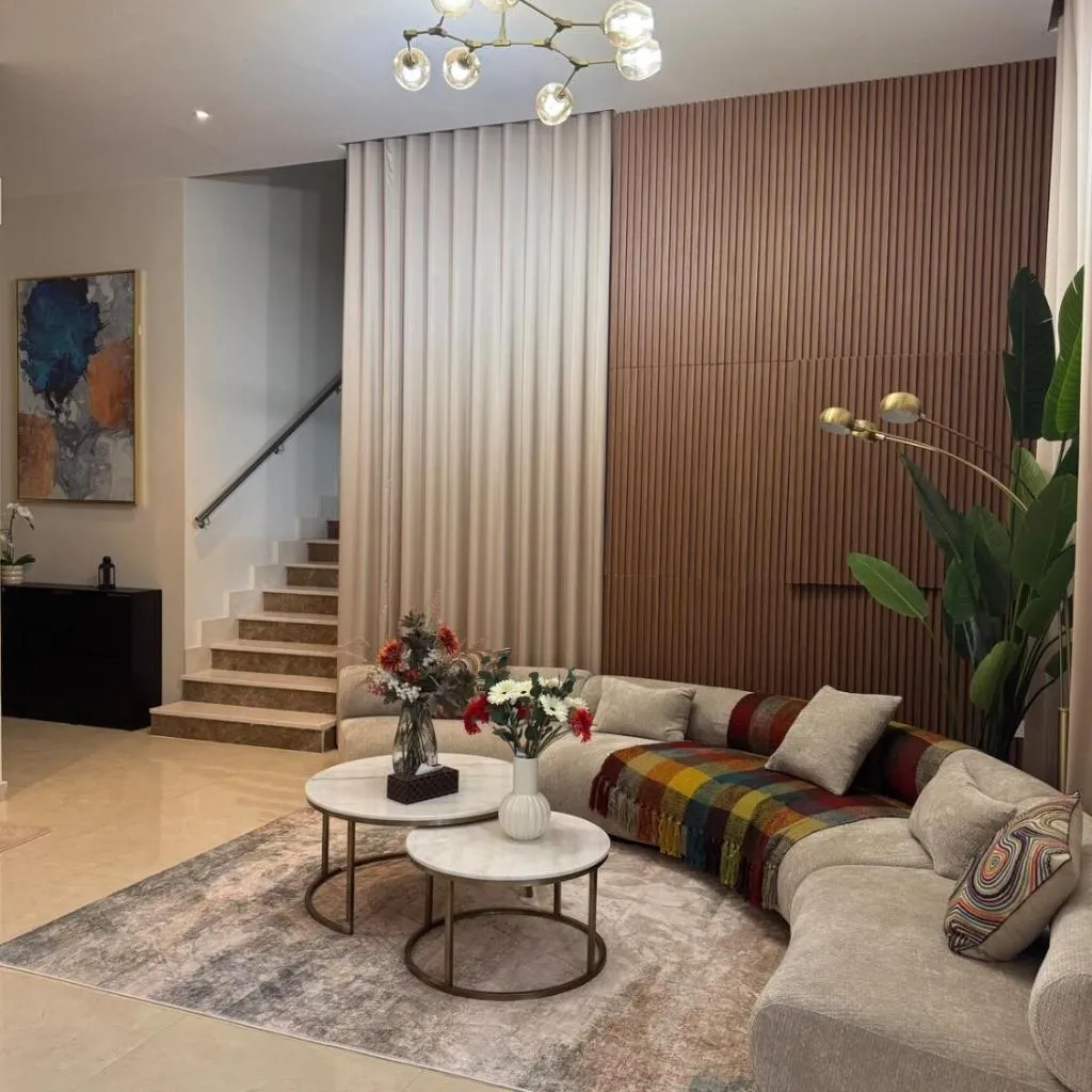 Luxurious 6 Bedroom Villa in Abu Dhabi- Group Getaway