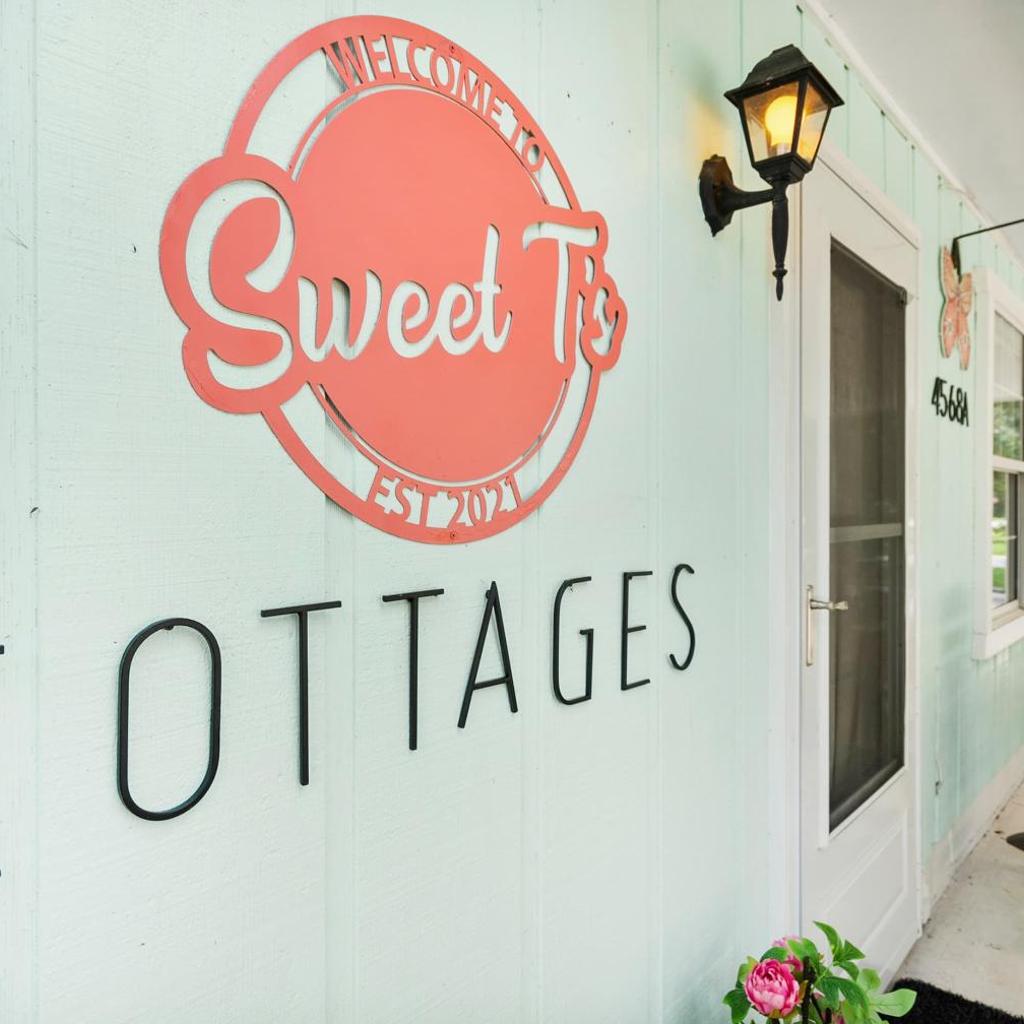 Photograph of Dog Friendly Cottage Just North of Historic St Aug