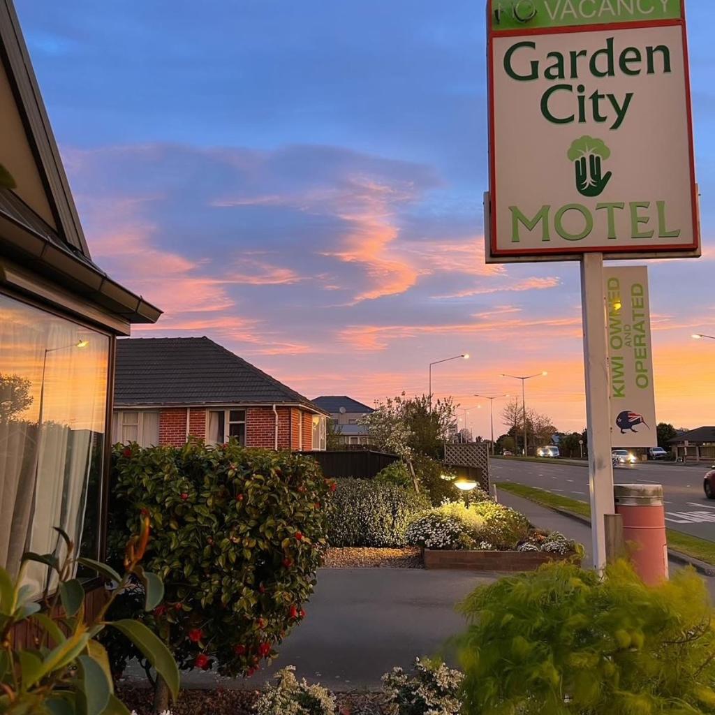 Photograph of Garden City Motel