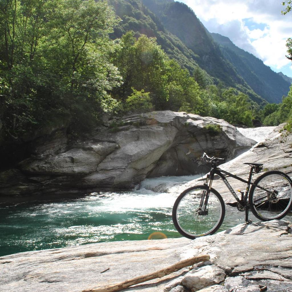 Image 54 - MyVerzasca Resort Casa Rossa