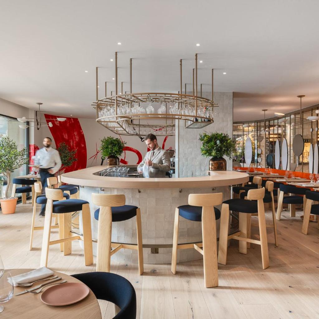 Photograph of Mandarin Oriental, Geneva