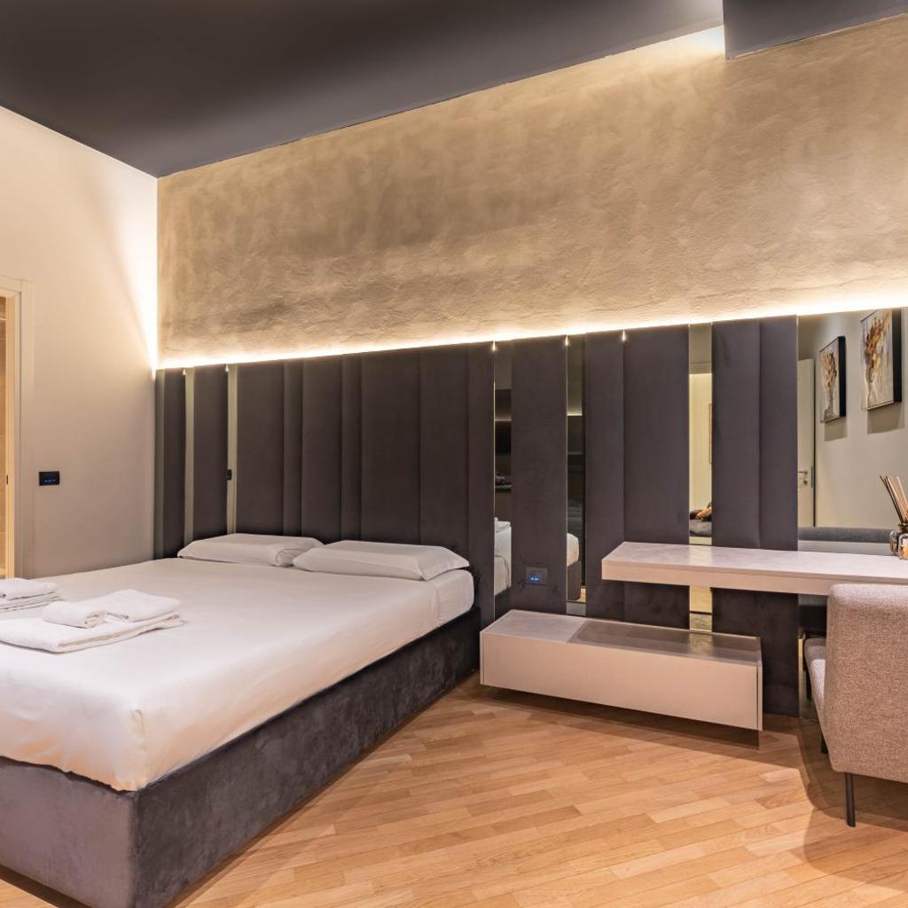 Photograph of Moscova Luxury in Brera with WIFI and 3 bedrooms