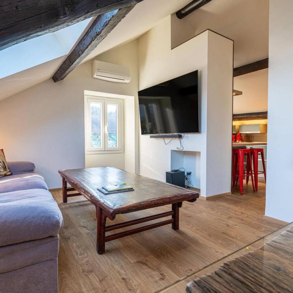 Image 10 - Luxury Suite Sunrise in Losone