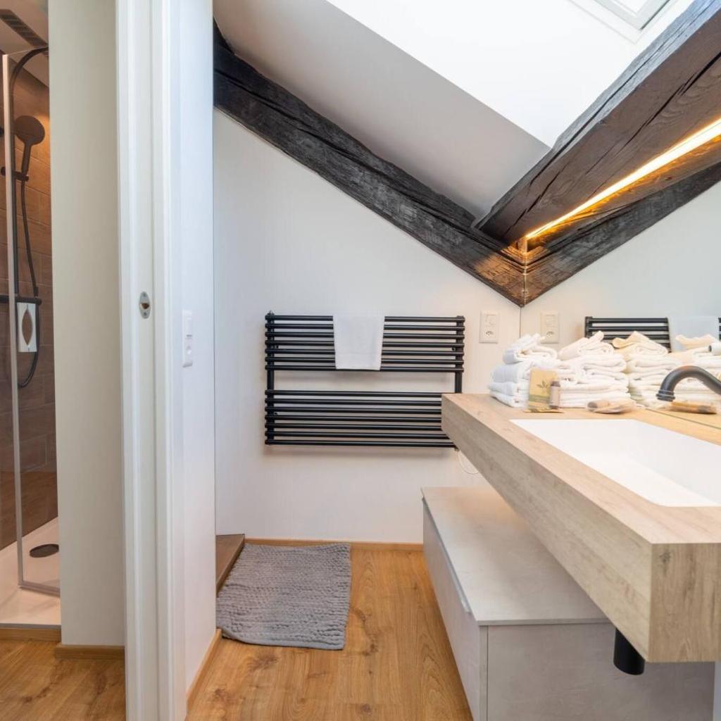 Image 9 - Luxury Suite Sunrise in Losone