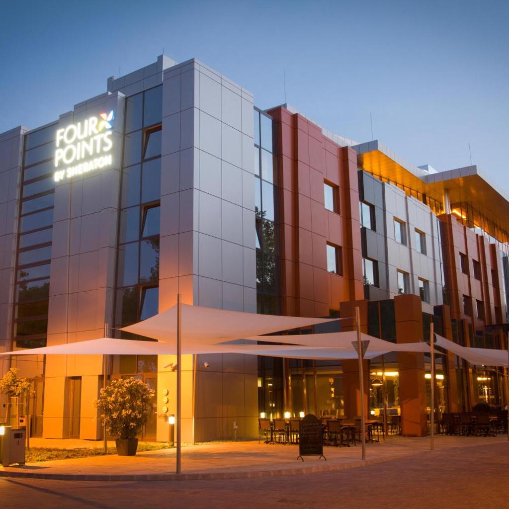 Four Points by Sheraton Kecskemet Hotel and Conference Center — 