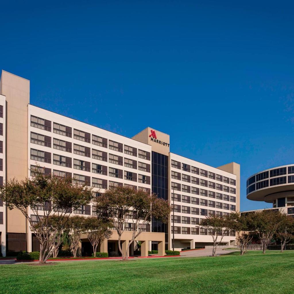 Photograph of Houston Airport Marriott at George Bush Intercontinental