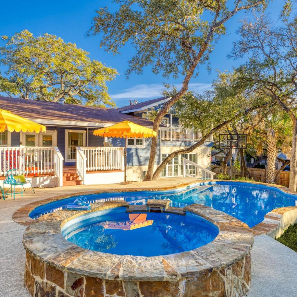 Photograph of Sleeps 18 Basketball Court Heated Pool Games