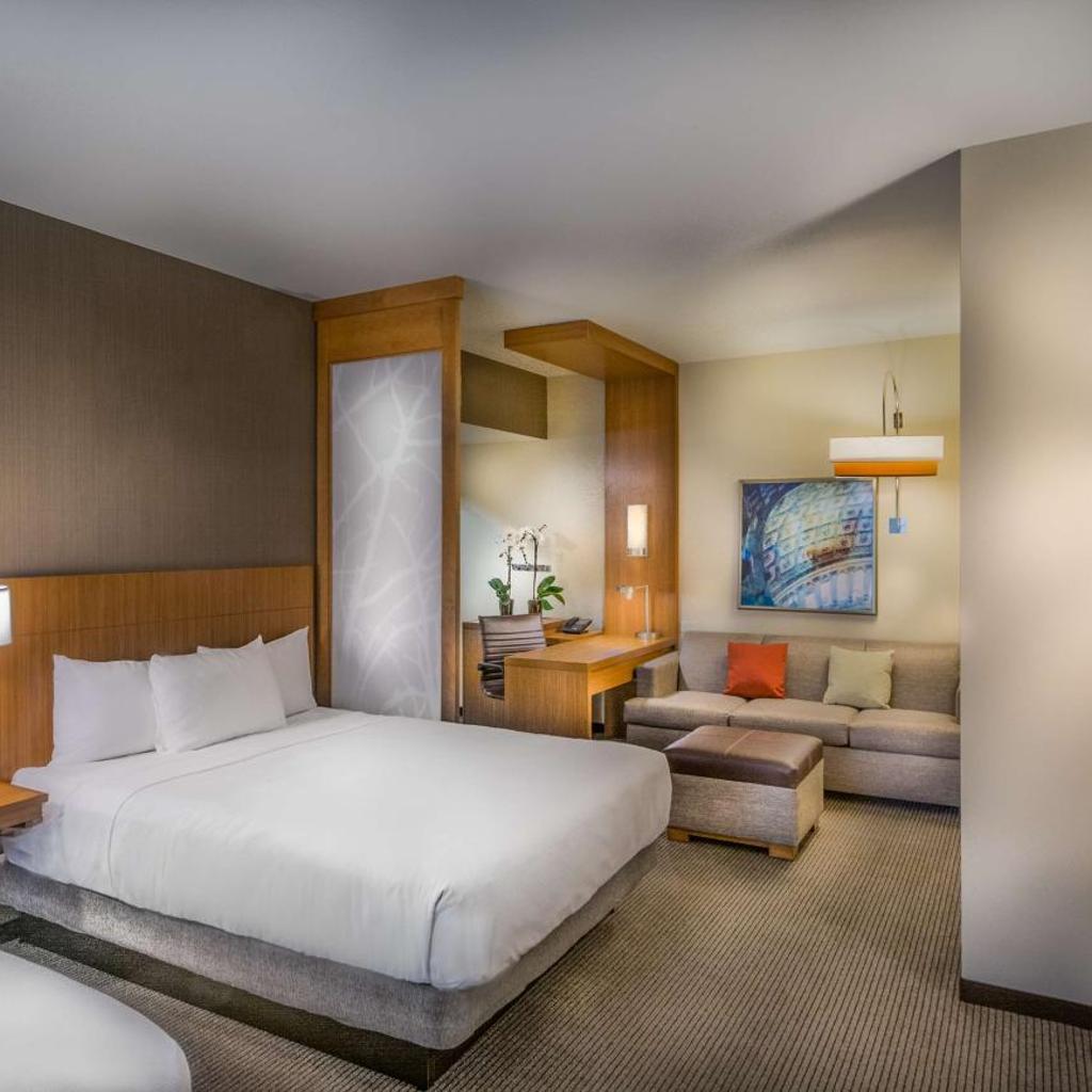Photograph of Hyatt Place Washington DC/White House