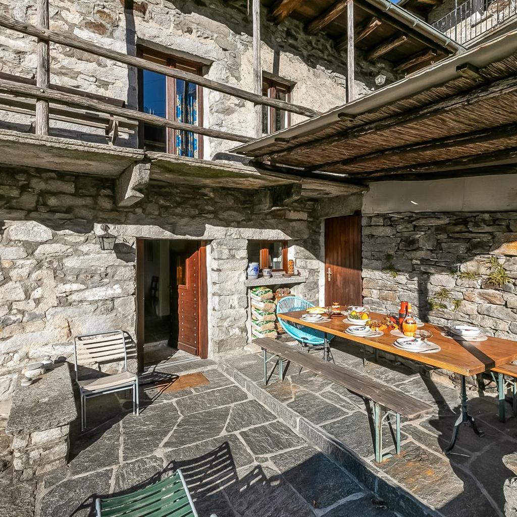 Image 33 - Rustico Over The Bridge Verzasca