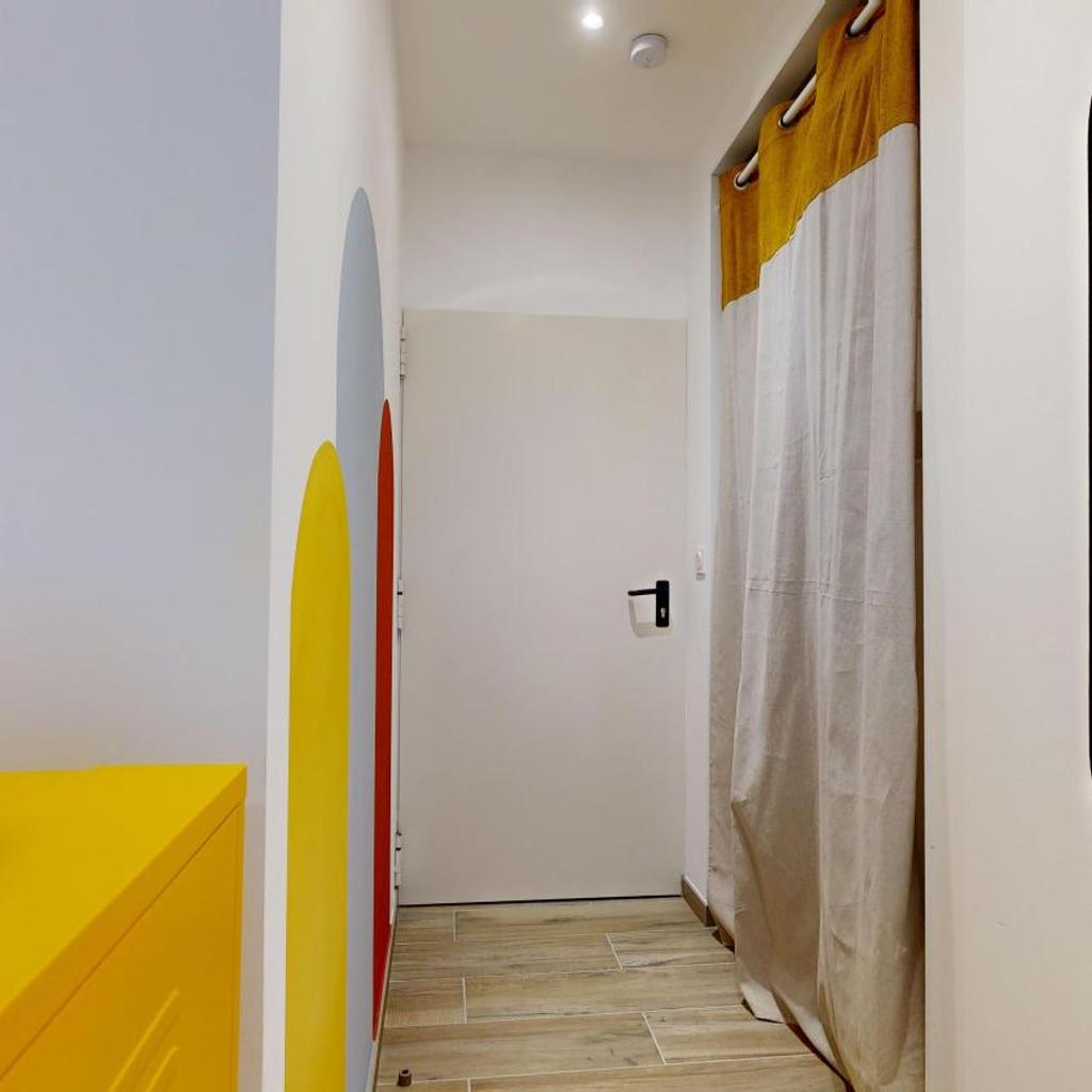 Photograph of Le Pop by expat renting - Netflix - Proche Gare