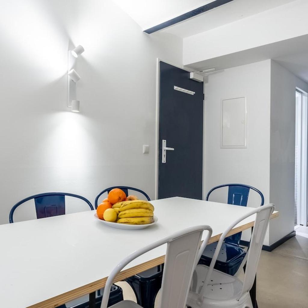 Photograph of Modern Flat in Kreuzberg 2 bath rooms