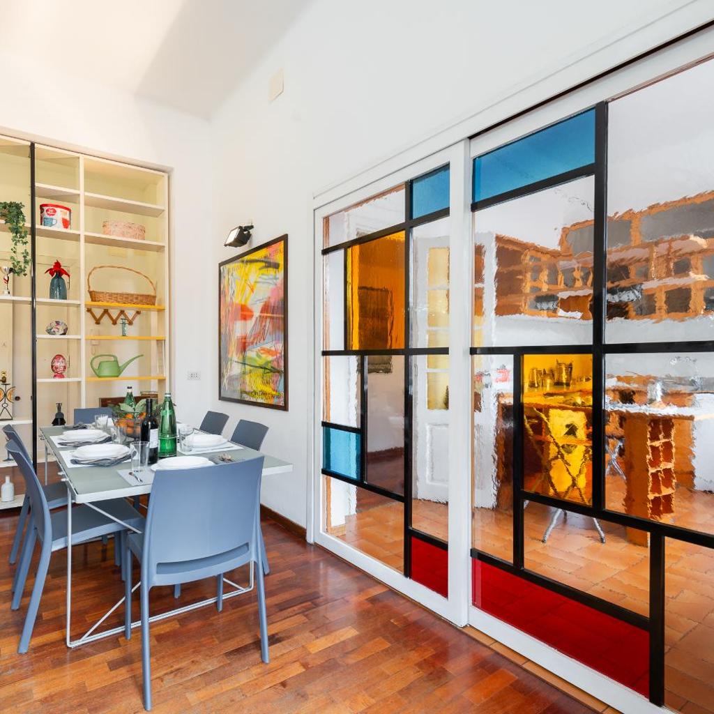 Photograph of Grande appartamento a Trastevere
