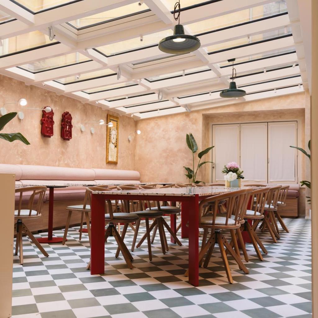 Cloud 7 Roma Hotel — 