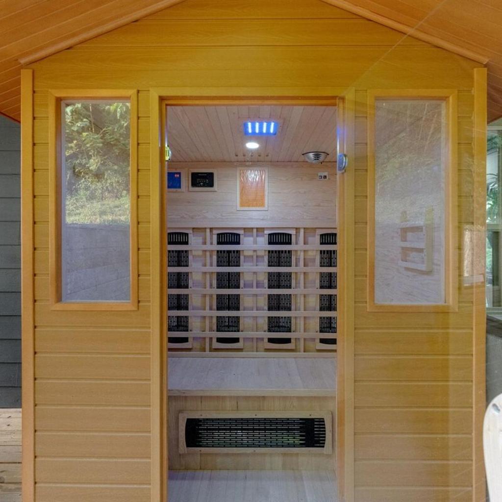 Photograph of Honeybear Hideaways - Luxury Gatlinburg Cabin with Indoor Pool, Sauna and Game Room - Smoky Mountain