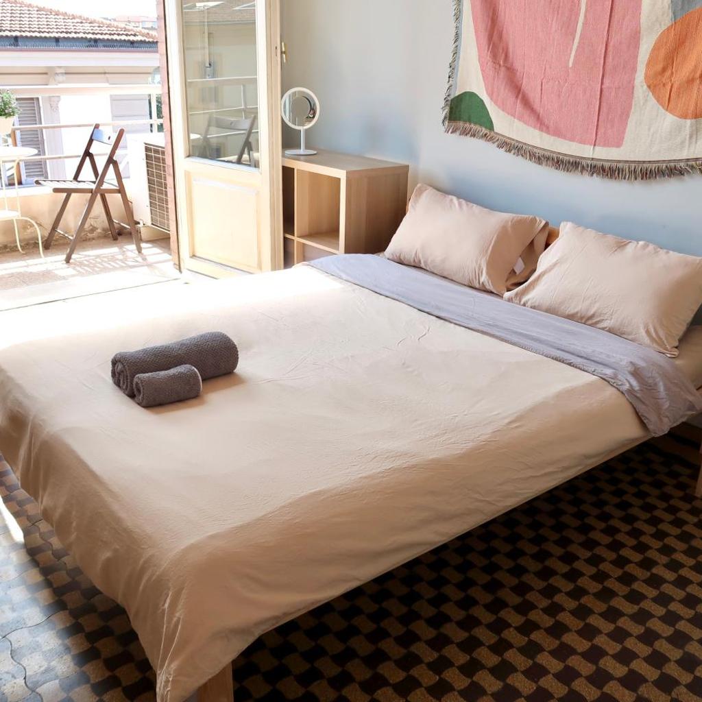 Photograph of Cozy Esthers Room S with Balcony