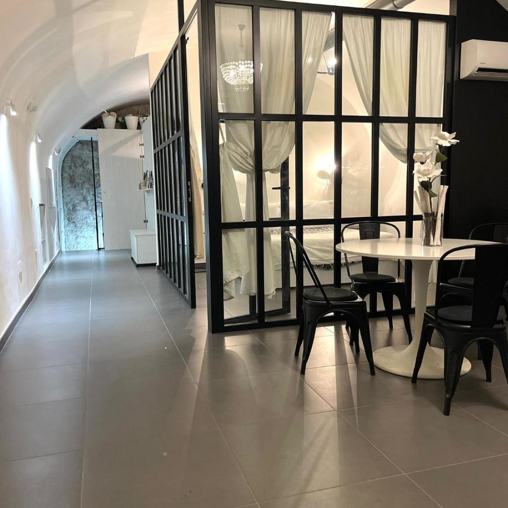 Photograph of House Suite Vetriera Napoli