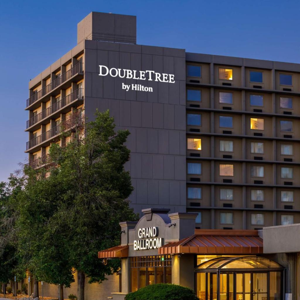 Photograph of DoubleTree by Hilton Hotel Denver