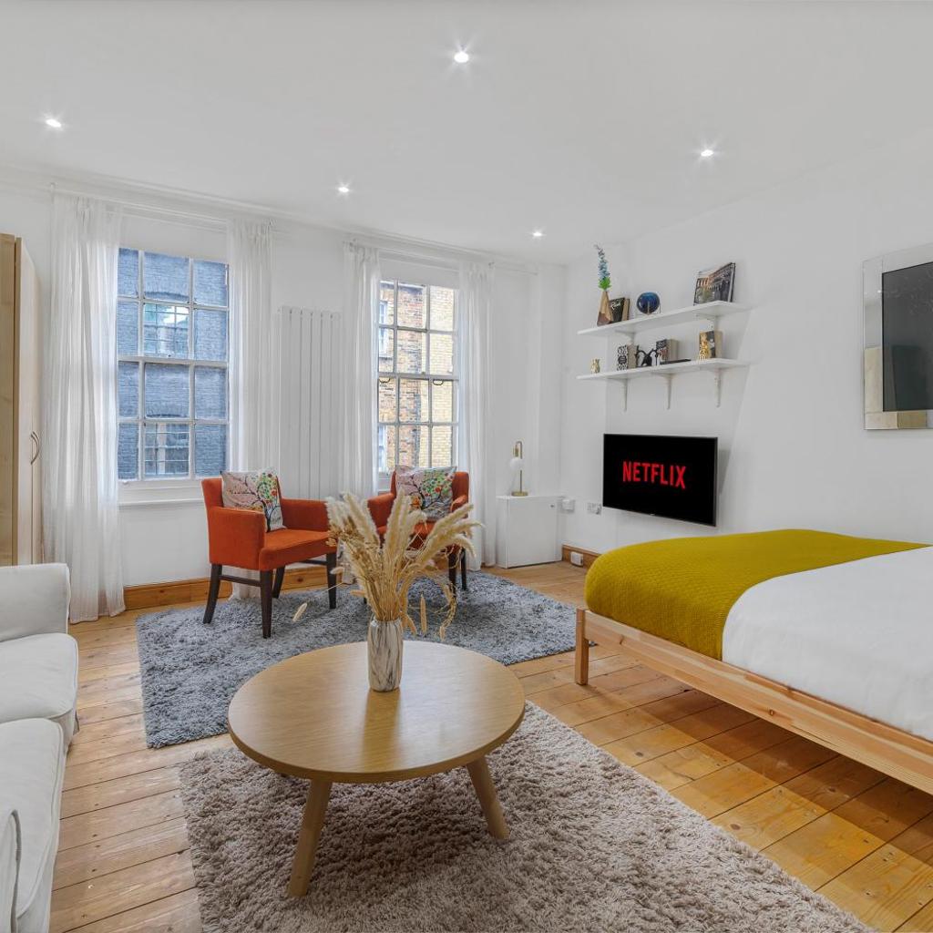 Photograph of Studio Flat on London's Famous Brick Lane - Historic Location in the Heart of London's East End
