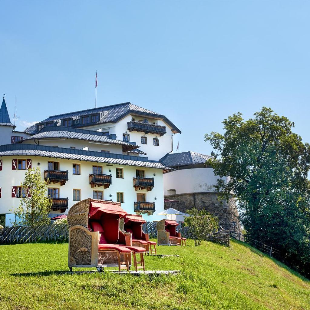 Hotel Schloss Mittersill — 