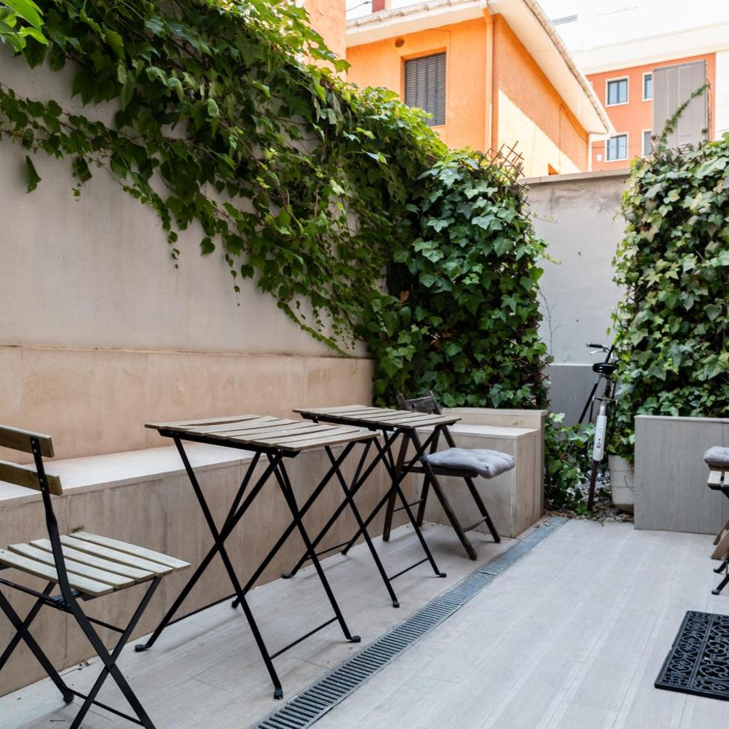 Photograph of Habitaciones con estilo y comodidad en el centro de Madrid