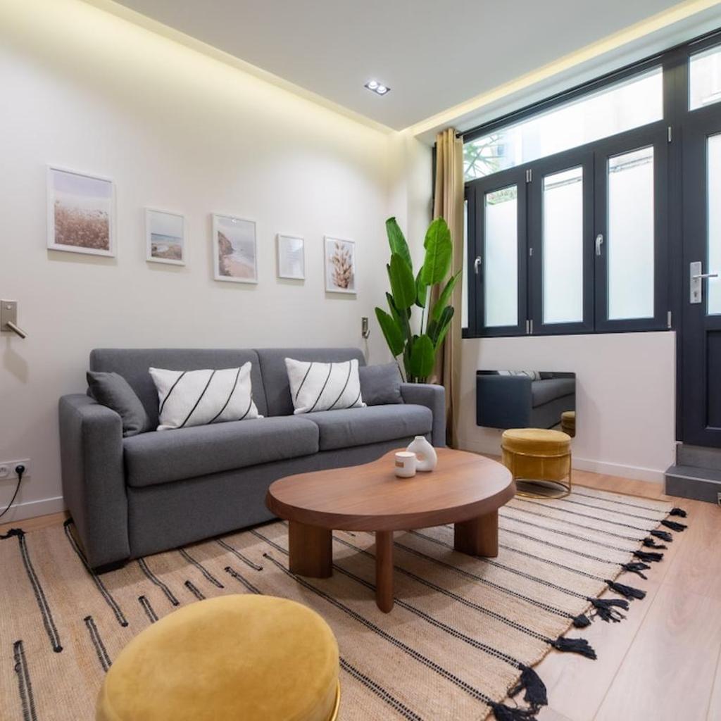 Photograph of 1 bedroom Canal St Martin Eurostar