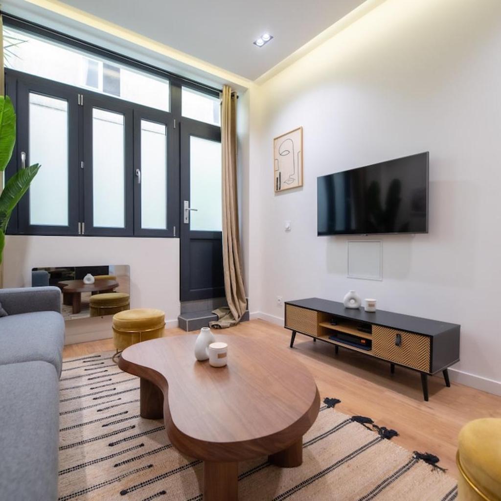 Photograph of 1 bedroom Canal St Martin Eurostar