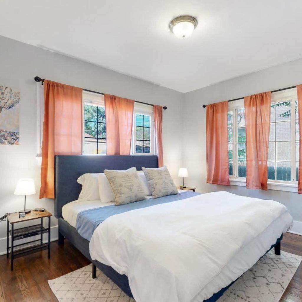 Photograph of Chic Denver Family Retreat Free Parking & Prime Location