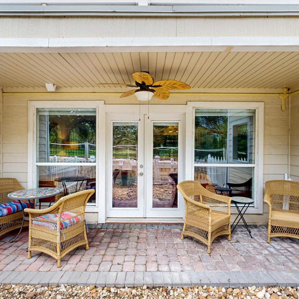 Photograph of Lakeside Austin Condo | 10 Mi to COTA
