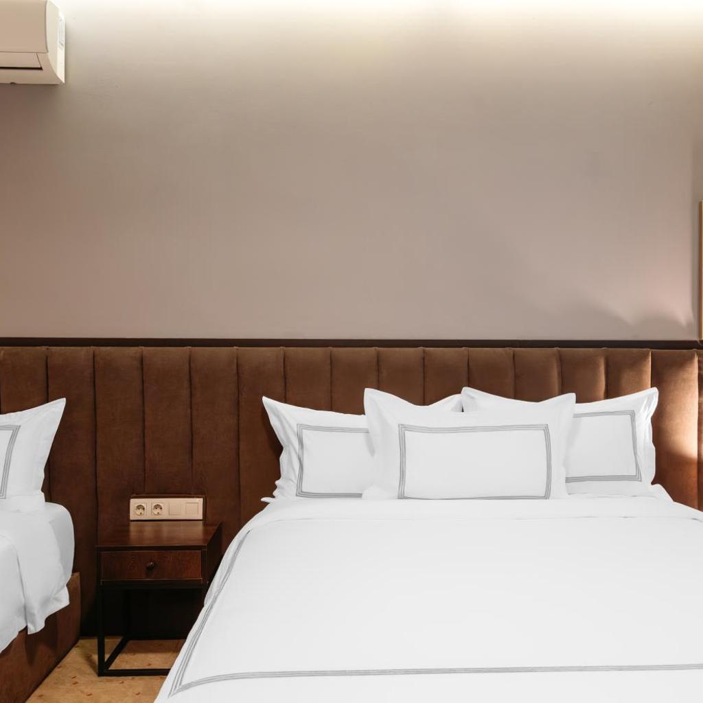 Elea Old Tbilisi Hotel — 