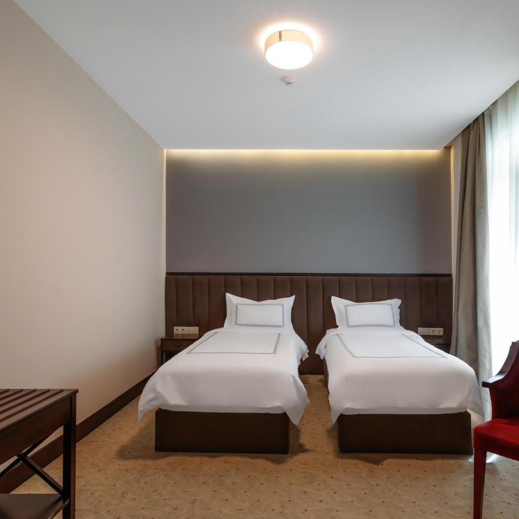 Elea Old Tbilisi Hotel — 